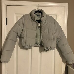 Pretty little thing NWT cropped puffer
